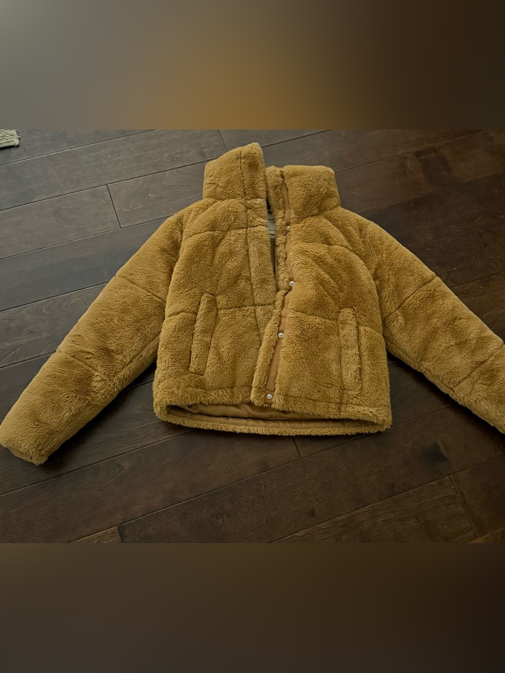 Abercrombie & Fitch Faux Fur Mini Puffer Jacket camel size XS